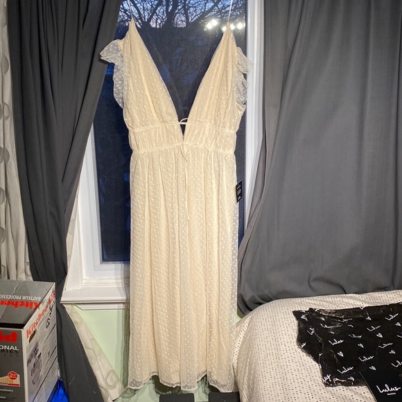 Lulus Yours Evermore Cream Swiss Dot Ruffled Midi Dress Never Worn XL - Picture 2 of 5